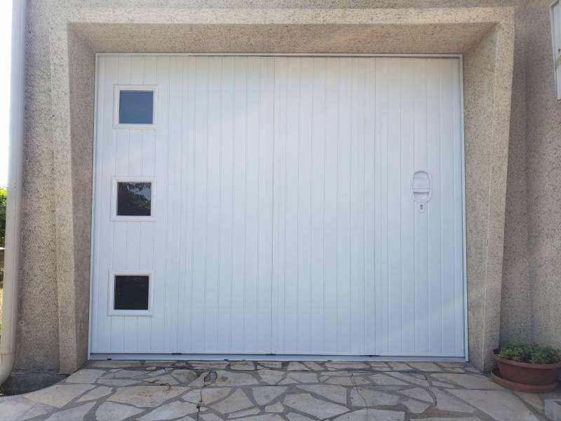 Porte de garage coulissante en aluminium à Cestas !