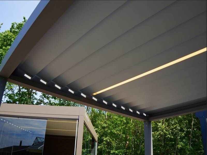 Pergola Bioclimatique sur-mesure en aluminium à Pessac proche de Bordeaux