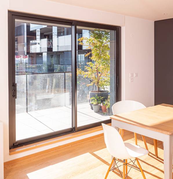 Baie vitrée coulissante de qualité à Bordeaux en Gironde 