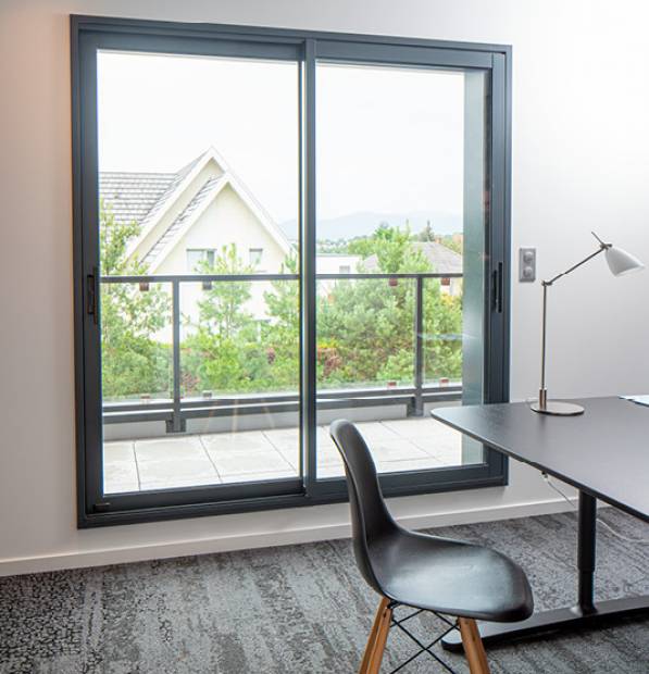 Baie vitrée avec serrure intégrée de qualité à Pessac Proche de Bordeaux 