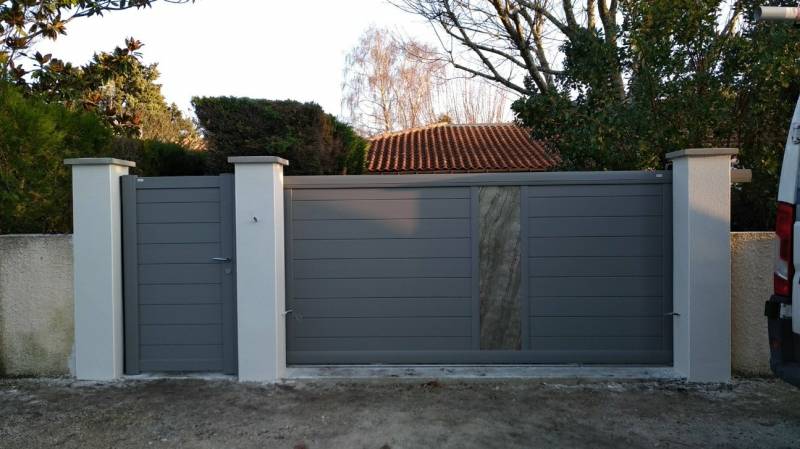 Portail + portillon SIB en aluminium en Gironde 