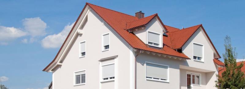 Volets roulants Roma parfaitement intégrée sur la maison !